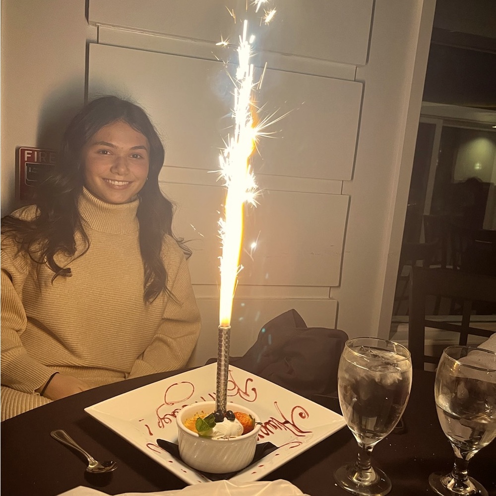 Meet your Posher, Brooke